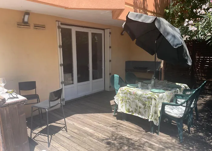 La Cardonille Avec Patio 몽펠리에